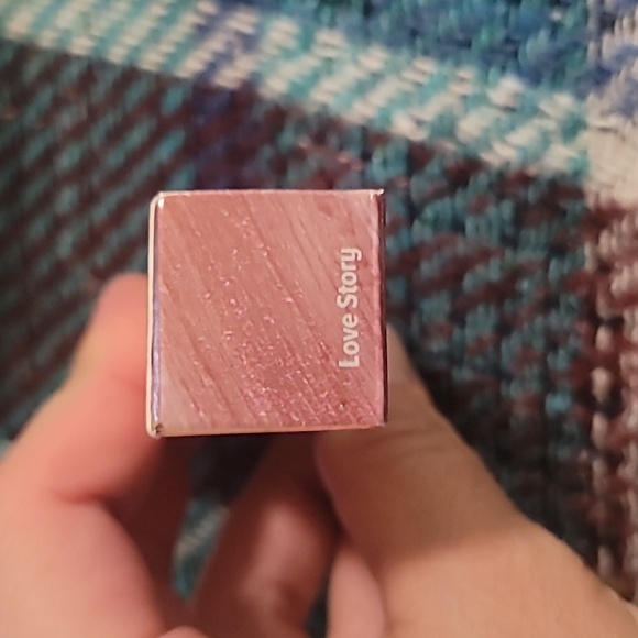 Vitality Lip Flush Stain™ 4-in-1 Hydrating Lipstick - Picture 6 of 10